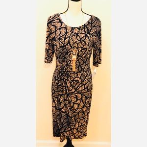 New w/tags Navy/Camel spandex attached wrap dress